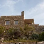 The Royal Oak Villa