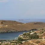 The Royal Oak Villa Otzias
