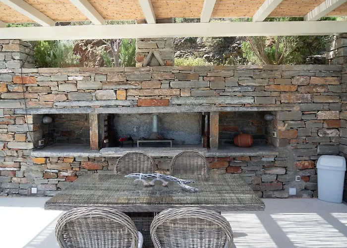 Villa The Royal Oak Otziás