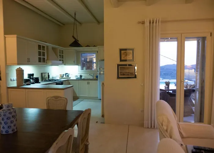 Villa The Royal Oak Otziás