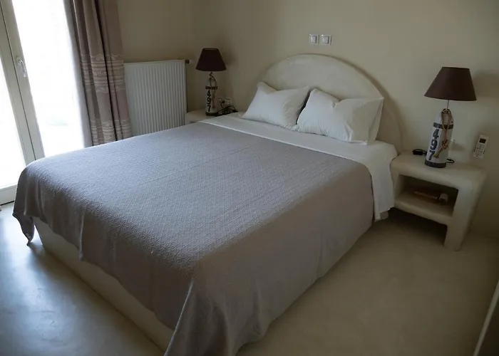 Villa The Royal Oak Otziás