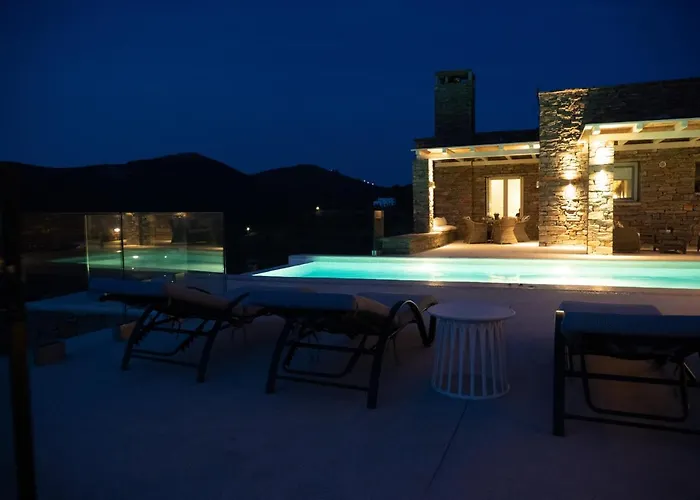 The Royal Oak Villa *