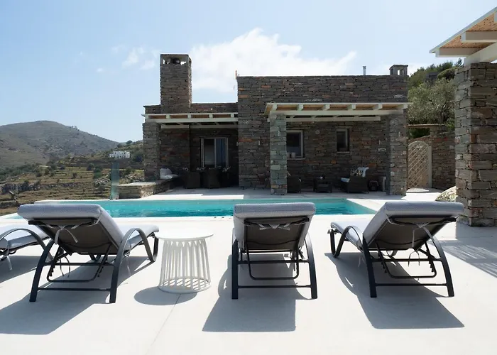 Villa The Royal Oak Otziás