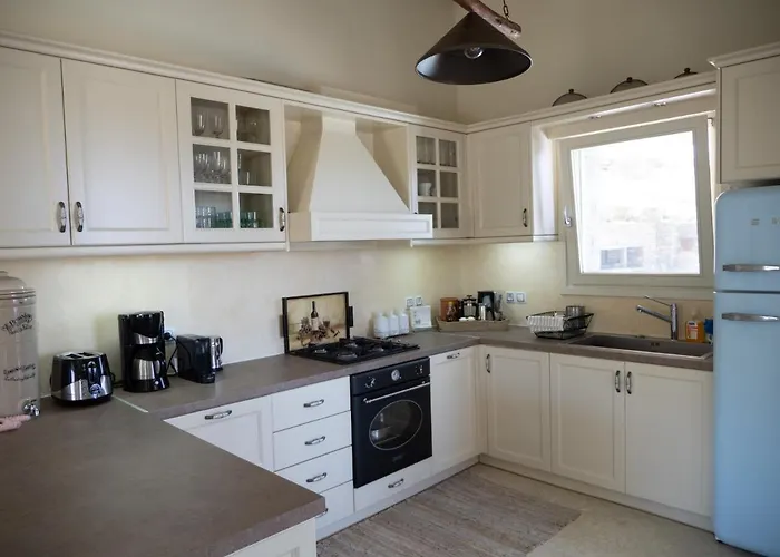 Villa The Royal Oak *