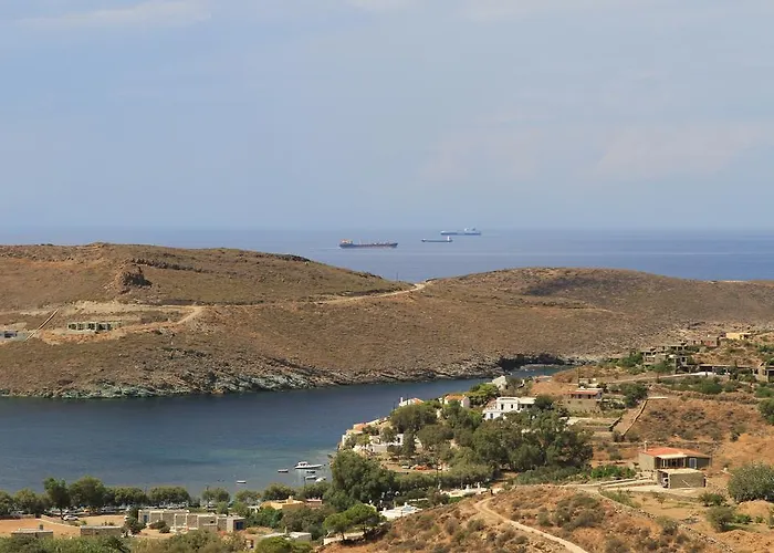 The Royal Oak Villa Otziás